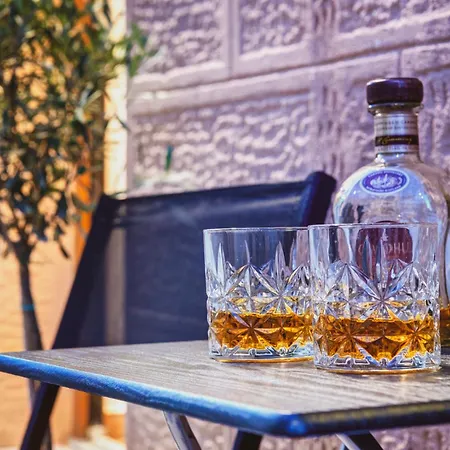 Domus Tua Apartment Ermoupoli