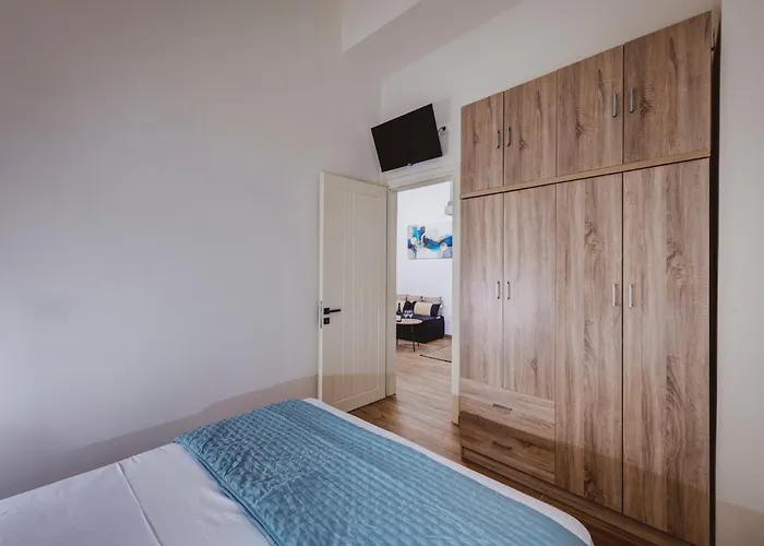 Domus Tua * Ermoupoli